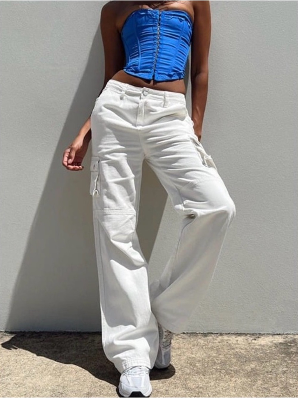 Princess Polly Paige Mid Rise Baggy Cargo Jeans in White Size 10/12